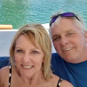 Meet your Posher, Wendy